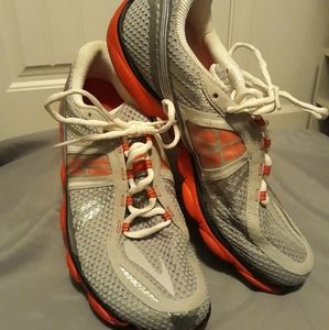 Brookes Pureconnect Running Shoes